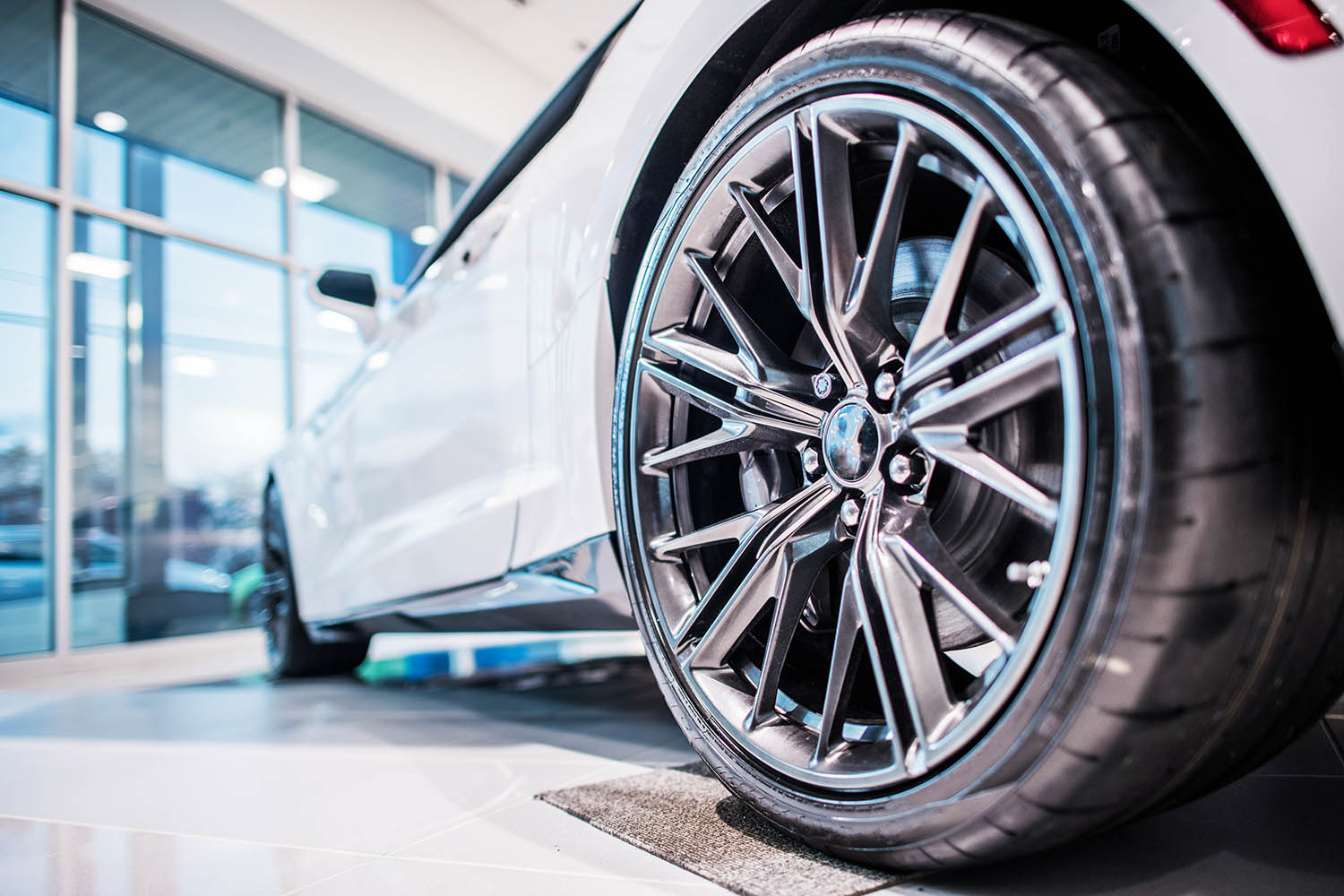 Contact Phantom Auto Group